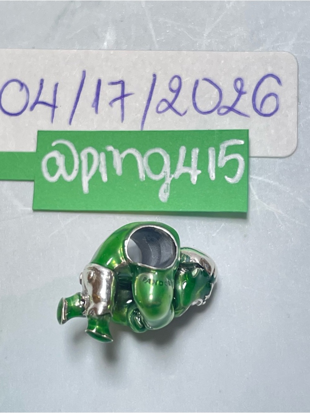 Pandora Marvel Hulk charm - Picture 10 of 14